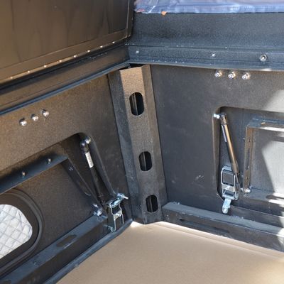 Vier-Jahreszeiten-Zelt-Pop-Top-Lkw-Camper für Ford Ranger Doppelcabine/Einzelcabine Einfache Einrichtung